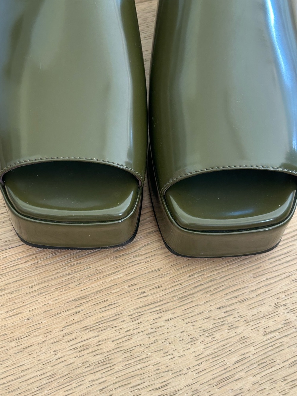 The Row Emi Platform Sandal in Khaki, Size 7.5 - Picture 3 of 8